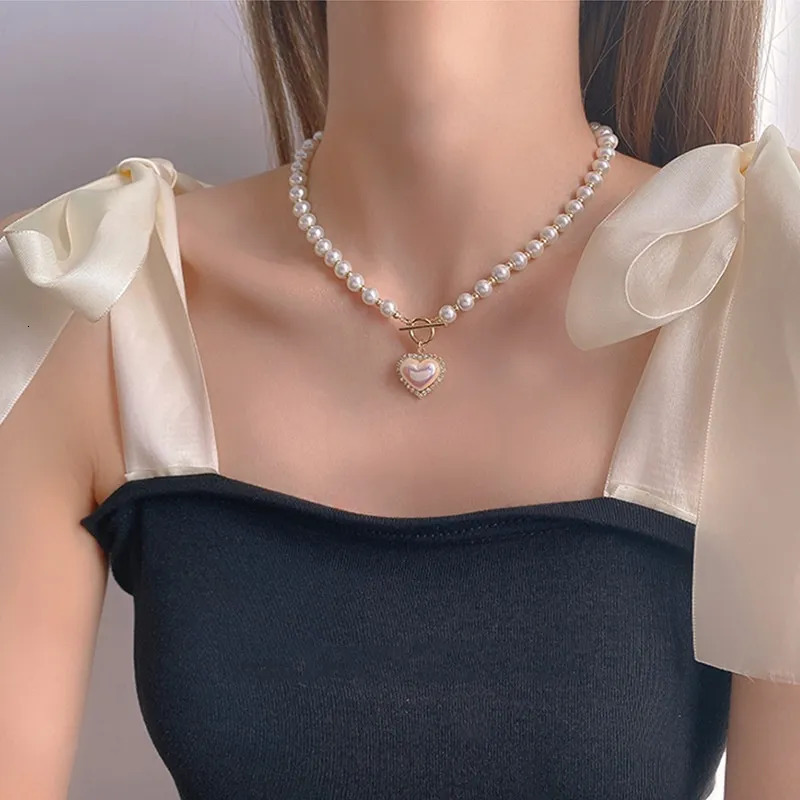Chokers Fashion Heart Shaped Pearl Necklace for Women Crystal Butterfly Beads Pendant Choker Wedding Party Vintage Korean Jewelry Gifts 231006