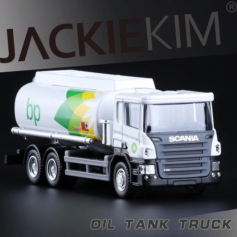 Diecast Model car MAN Oil Tank Truck Gifts For Boys Simulation Exquisite Diecasts Toy Vehicles RMZ city Car Styling 1 64 Alloy Collection Model 231005
