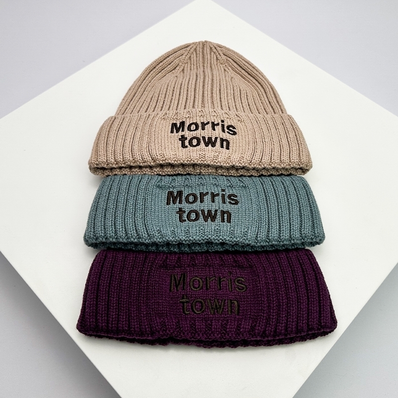 Wide Brim Hats Bucket Insert Warm Fashion Offset Letter Autumn and Winter Versatile Men Women Knitted Cotton Beanies Pile CapSoft Casual 231005
