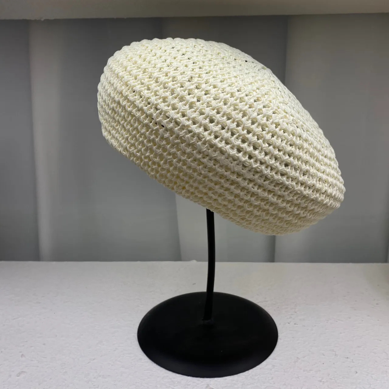 Berets Women's Berer Summer Woven Straw Beret Hat Crochet Straw Cap Sun Hat French Painter Hat Handmade Beach Hat Gift for Her 231006