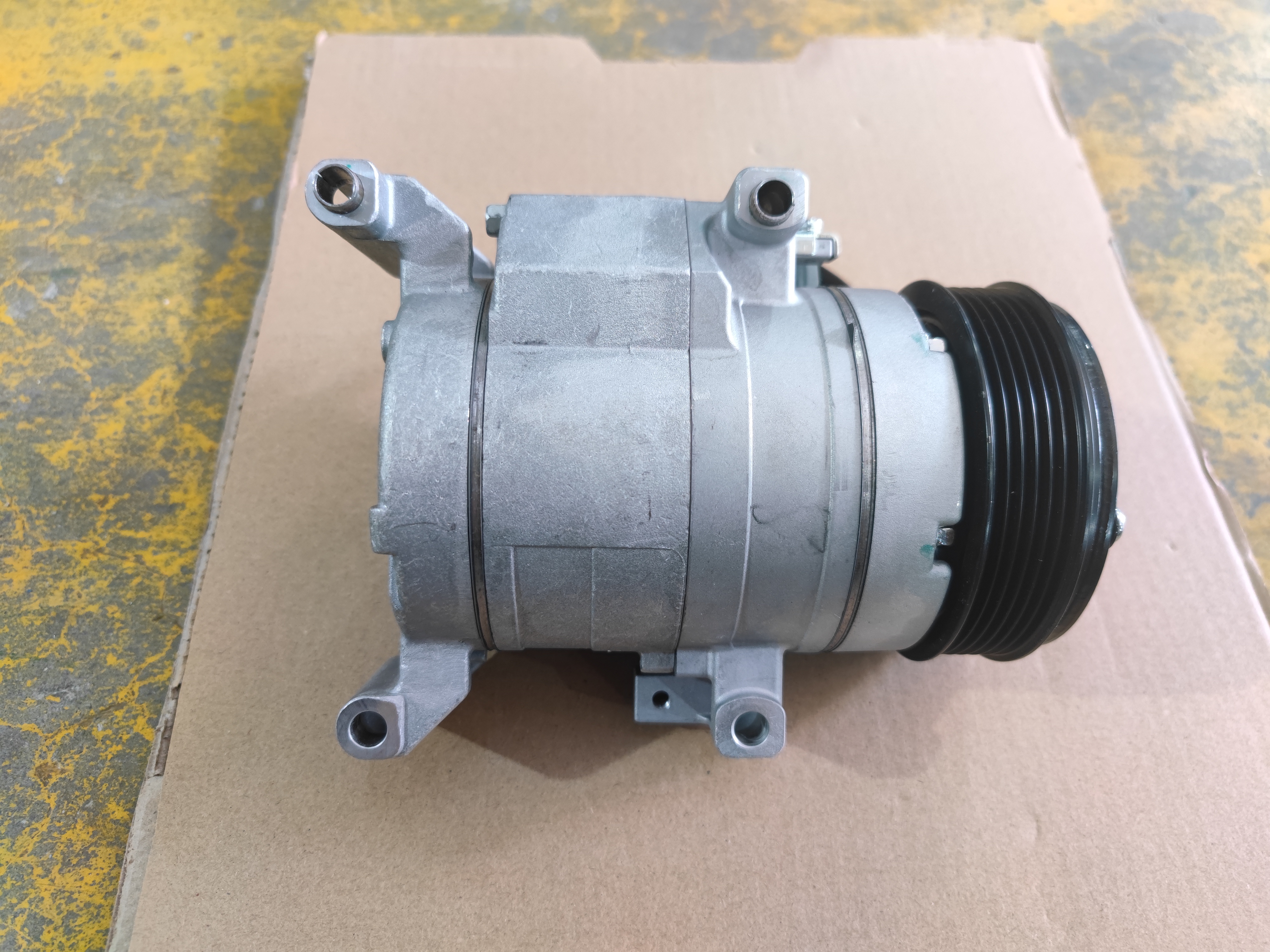 air compressor for MAZDA CX5 MAZDA CX4 MAZDA 3 KD77-61-450ATJ