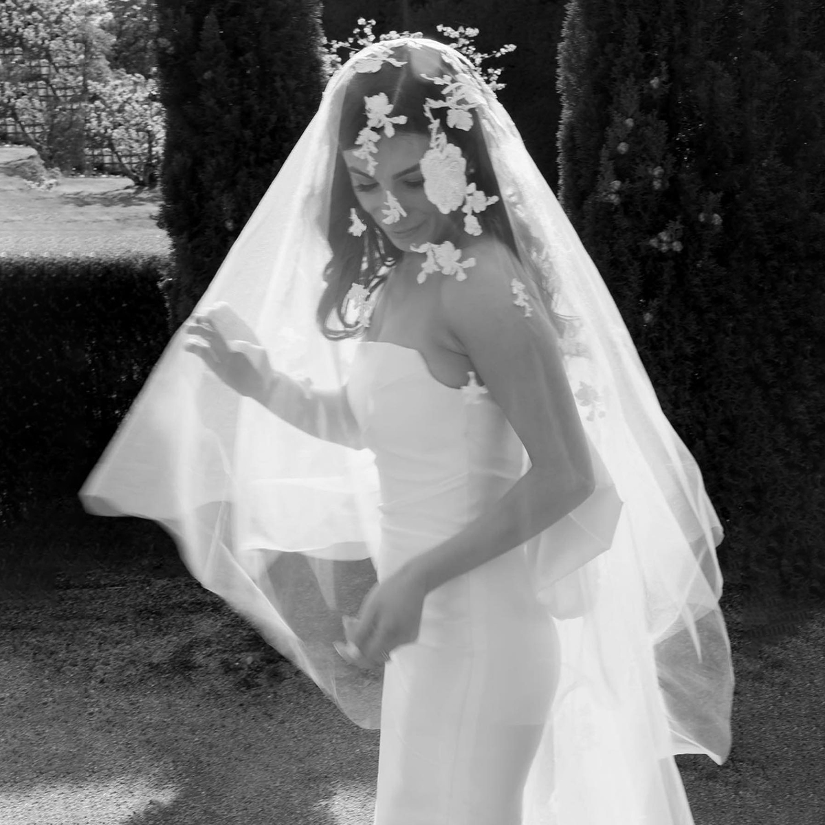 Custom Made Lace Bridal Veils without Comb Removable Soft Tulle Floral Embroidered Embellished Blusher Wedding Hair Accessories
