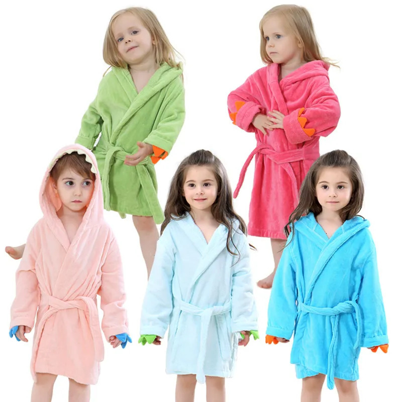 Towels Robes Cartoon Dinosaur Children Bathrobes Baby Kids Pajamas Hooded Beach Towel Bathrobe Soft Bath Robe Toddler Boys Girls Robes Gown 231007