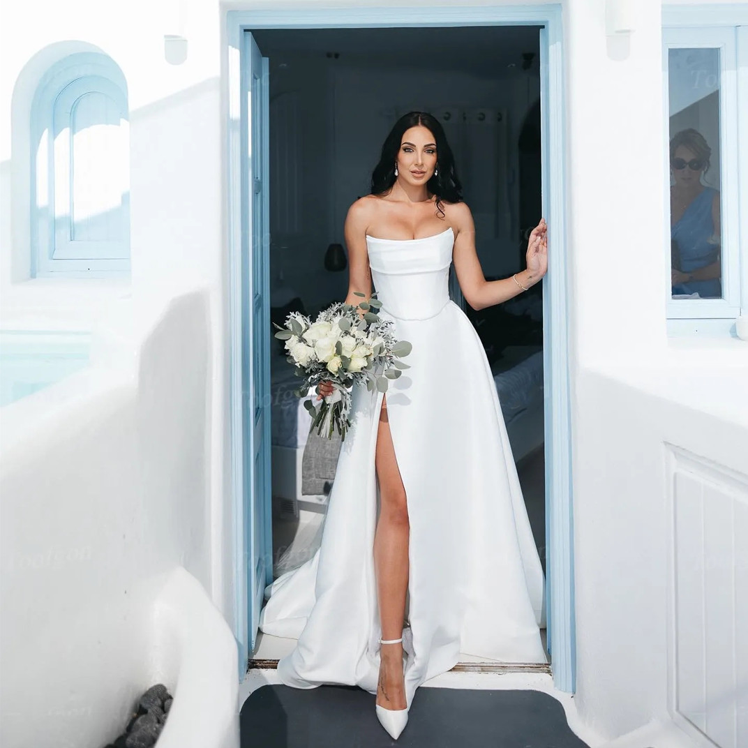 Modest Plus Size Wedding Dresses Beach Wedding Chiffon A Line Floor Length Spaghetti Straps Lace up Back Simple Elegant Boho Bridal Gowns mcb
