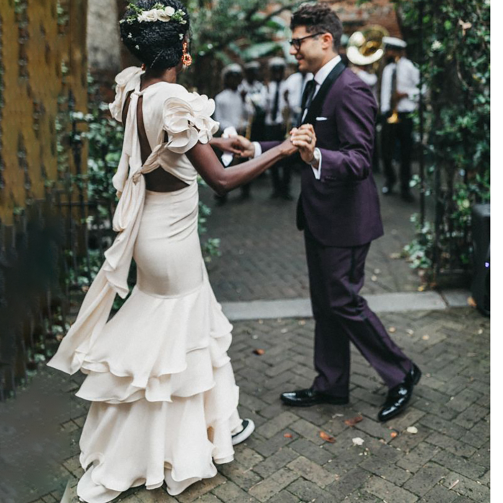 Deep Ruched V Neck Short Sleeves Bridal Dresses for Wedding Fit Flare Tiered Ruffled Self-Tie Wedding Gown
