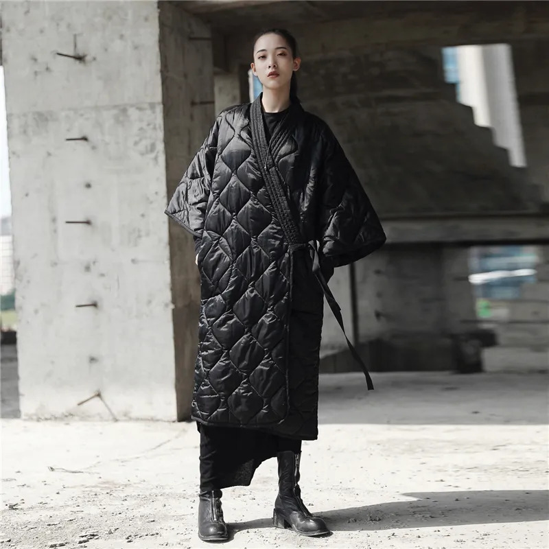 Women's Down Parkas Dark Black Winter Japanese Kimono Straps Robe Winter Warm Thicke Loose Long Cotton Coat Jacket Female Temperament Parkas 2310