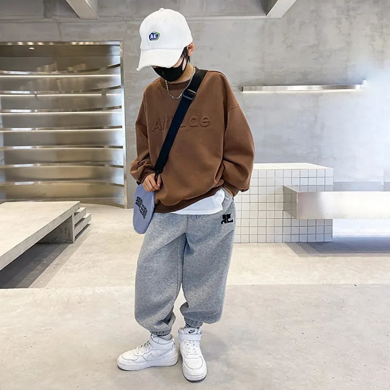 Clothing Sets Spring Autumn Boy Embossed Alphabet SweatshirtSweatpant Set School Kids Tracksuit Child Work Outfit Student Jogger Suit 5-16Yrs 231006