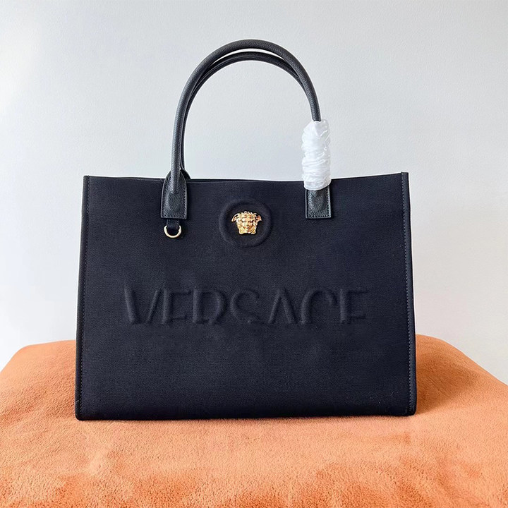 Designer Tote 10A High Quality Woman Single Casual Fashion Shoulder Handbag Brand Large Capacity Metal Emed Black Bag
