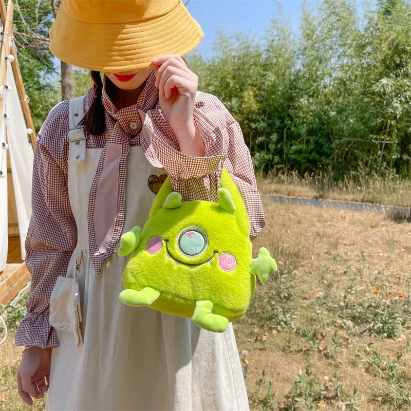 Handbags Toddler Kids Cartoon Cute Embroidery Animal Plush Handbag Little Girls Kawaii Furry Coin Purse Mini Fluffy Tote Bag For Child 231006