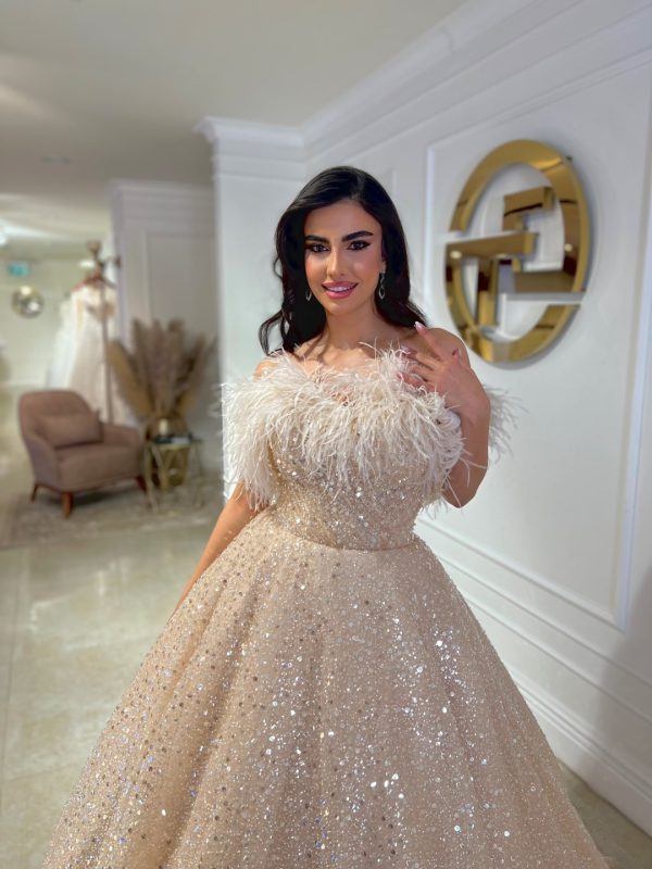 Elegant Glitter Evening A Line Crystal Sequins Feathers Sweetheart Formal Party Prom Dress Ruffle Dresses For Special Ocn 0515