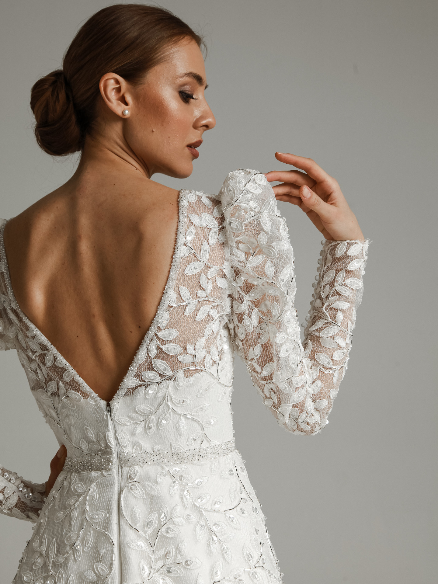Gorgeous Lace Appliques A Line Wedding Dress V Neck Puffy Long Sleeve Illusion Back Vestido De Novia Bridal Gowns