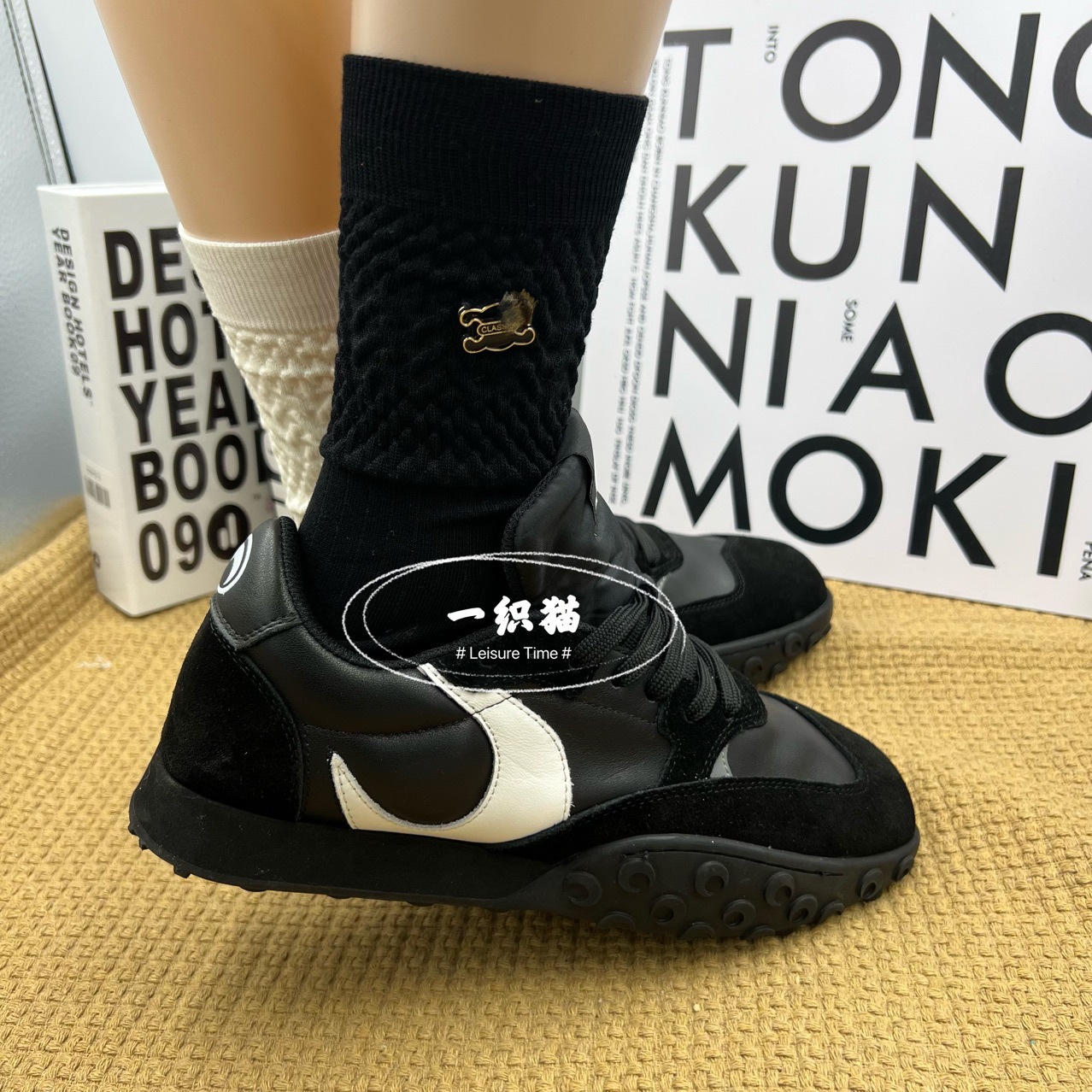 New European Goods Socks Women's Bubble Cotton Metal Label Personalized Mid-Calf Length Sock Tide Brand Net Red Tide Socks Bunching Sock