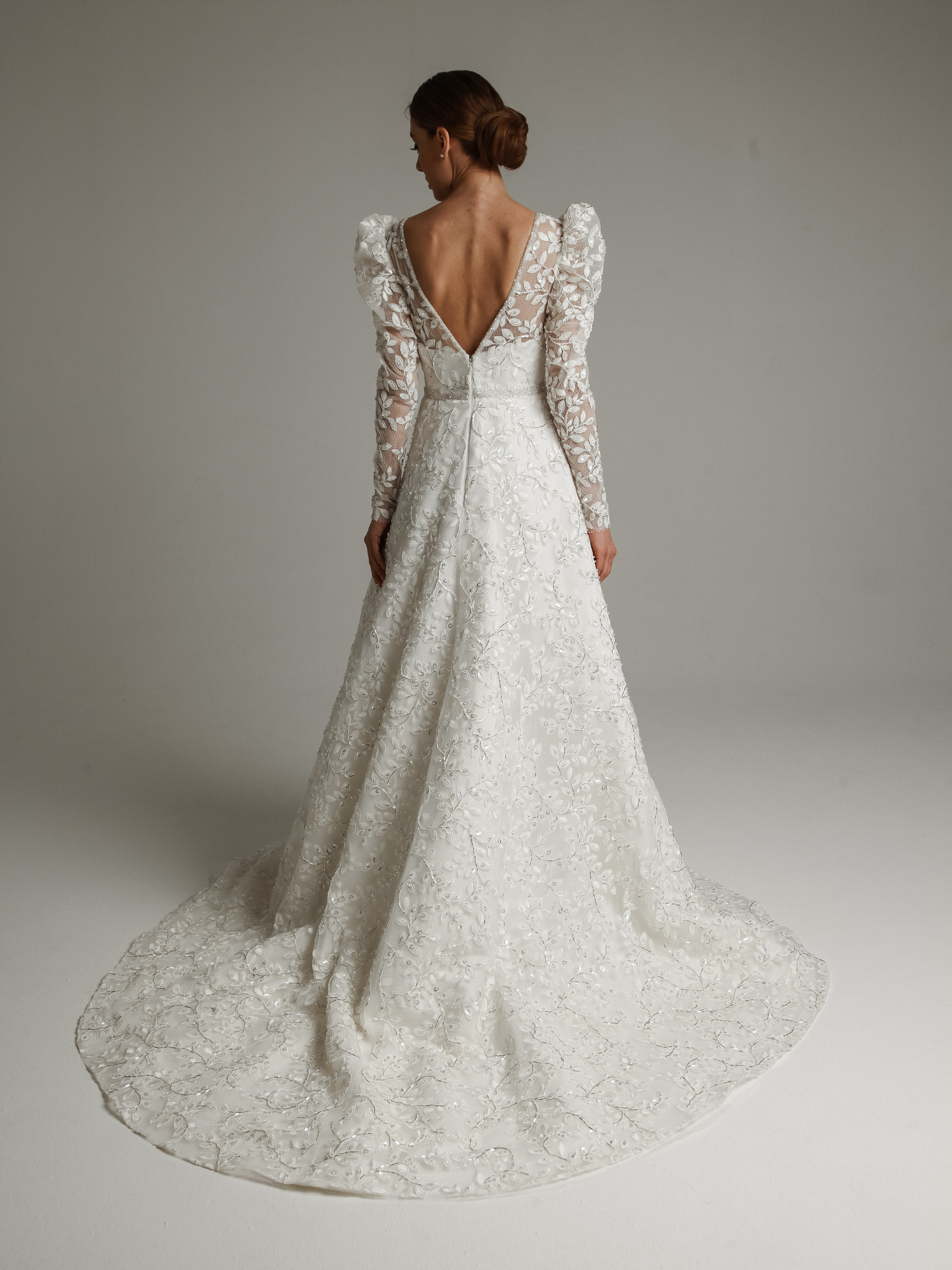Gorgeous Lace Appliques A Line Wedding Dress V Neck Puffy Long Sleeve Illusion Back Vestido De Novia Bridal Gowns