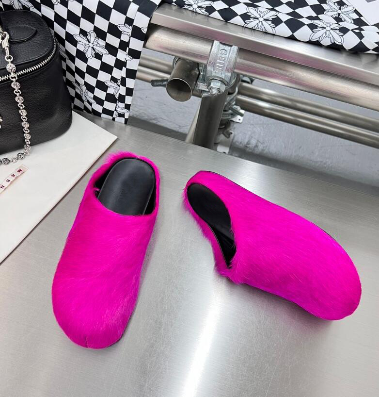 Top-Quality Fashion Brand Women's Plush Home Slippers for Women Winter Warm Slippers EU35-45