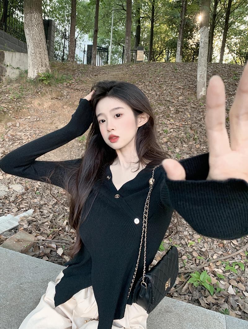 Womens Sweaters 2024 Autumn Korean Fashion V-Neck Long Sleeve Knit Pullover Solid Color Temperament Slim Casual Top