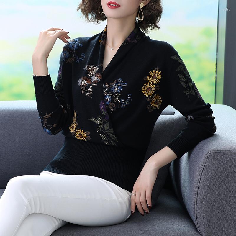 Womens Sweaters 2023 Women Long Sleeve Knitted Autumn Winter Lady Mothers Flowers V-neck Pullovers