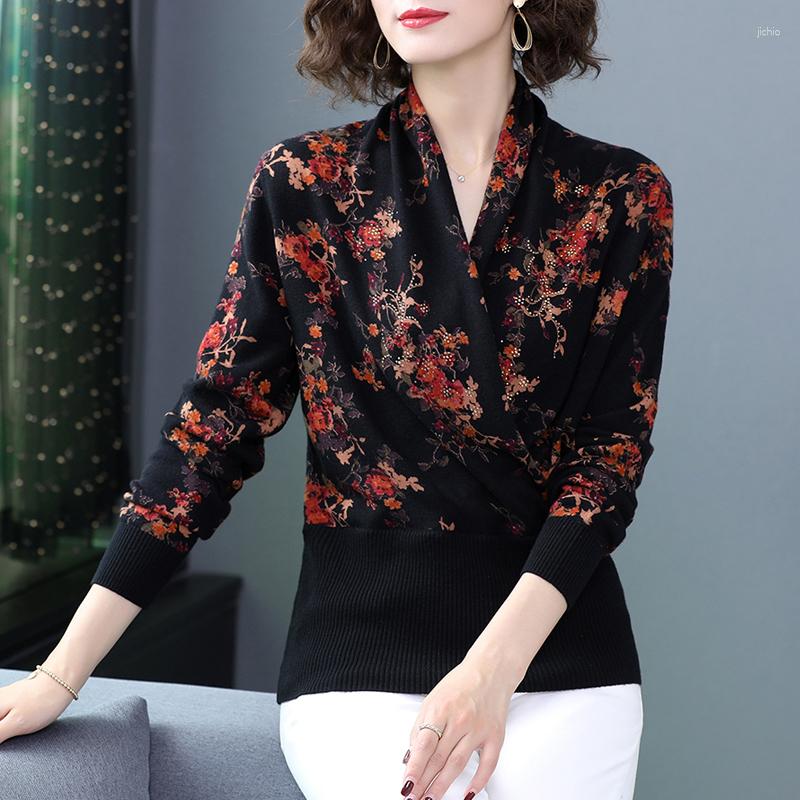 Womens Sweaters 2023 Women Long Sleeve Knitted Autumn Winter Lady Mothers Flowers V-neck Pullovers