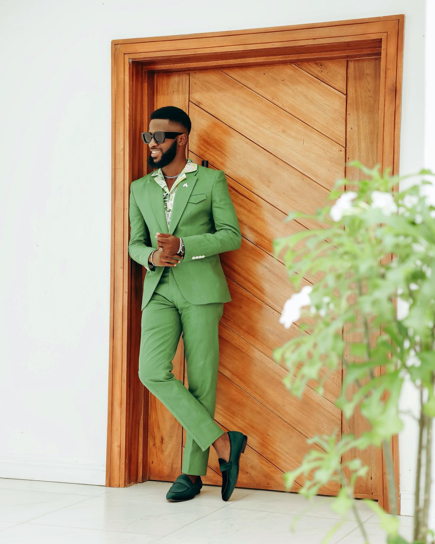 Green Wedding Tuxedos Slim Fit Mens Suits 2 Pieces Sets Notched Peaked Blazers One Button Formal Suit With Jacket And Pants