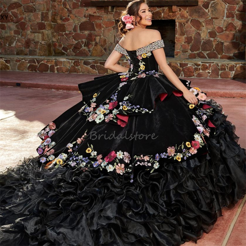 Luxury Charro Black Quinceanera Dress 2024 Mexican Costume Ball Gown Tiered Flowers Sweet 15 Years Birthday Dress Vestido De Xv Vestidos Debutantes Ma