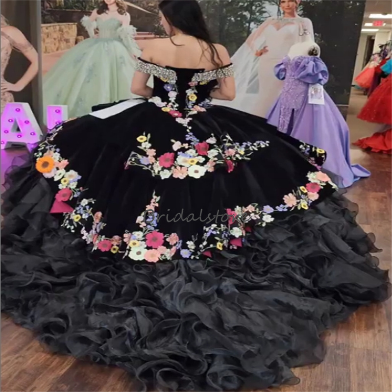 Luxury Charro Black Quinceanera Dress 2024 Mexican Costume Ball Gown Tiered Flowers Sweet 15 Years Birthday Dress Vestido De Xv Vestidos Debutantes Ma