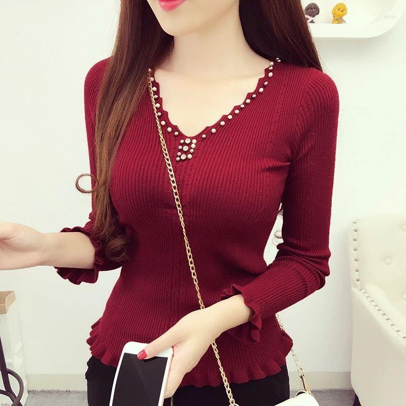 Womens Sweaters 2024 Women Spring Autumn Fashion V-neck Knitted Bottoming Tops Female Slim Fit Sweater Ladies Short Pullover T210
