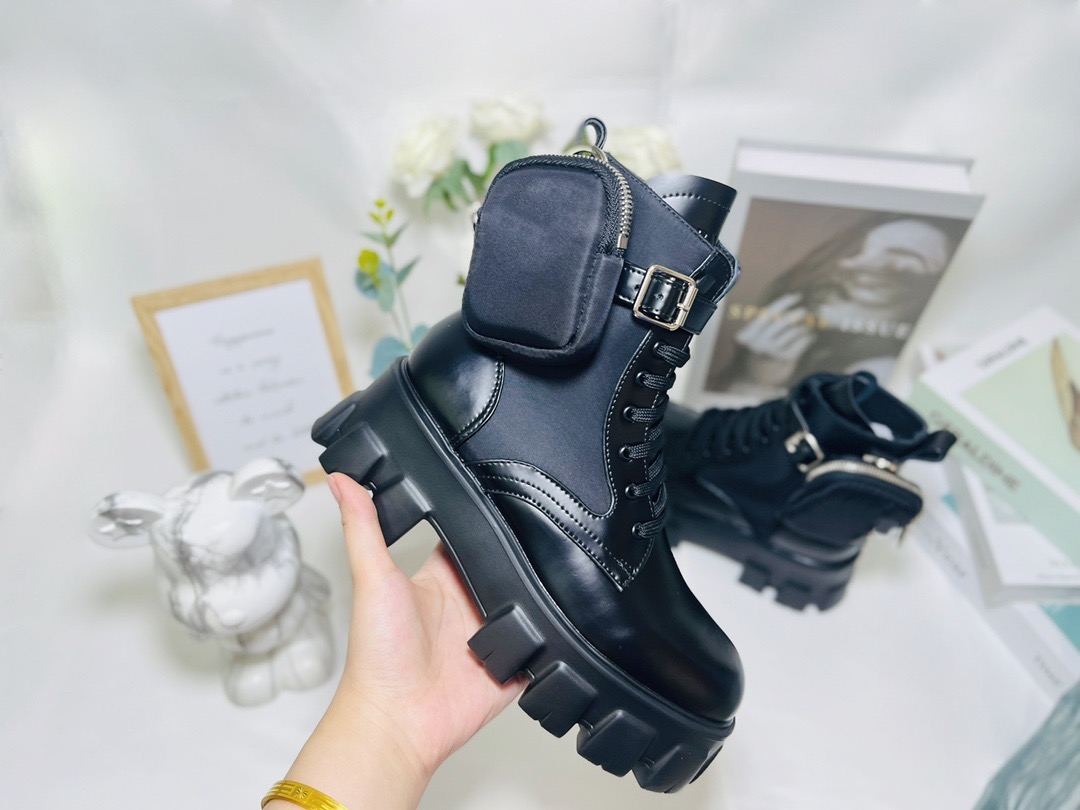 With package boots black lace-up new pocket muffin ankle boot wallet platform boot trend fashion