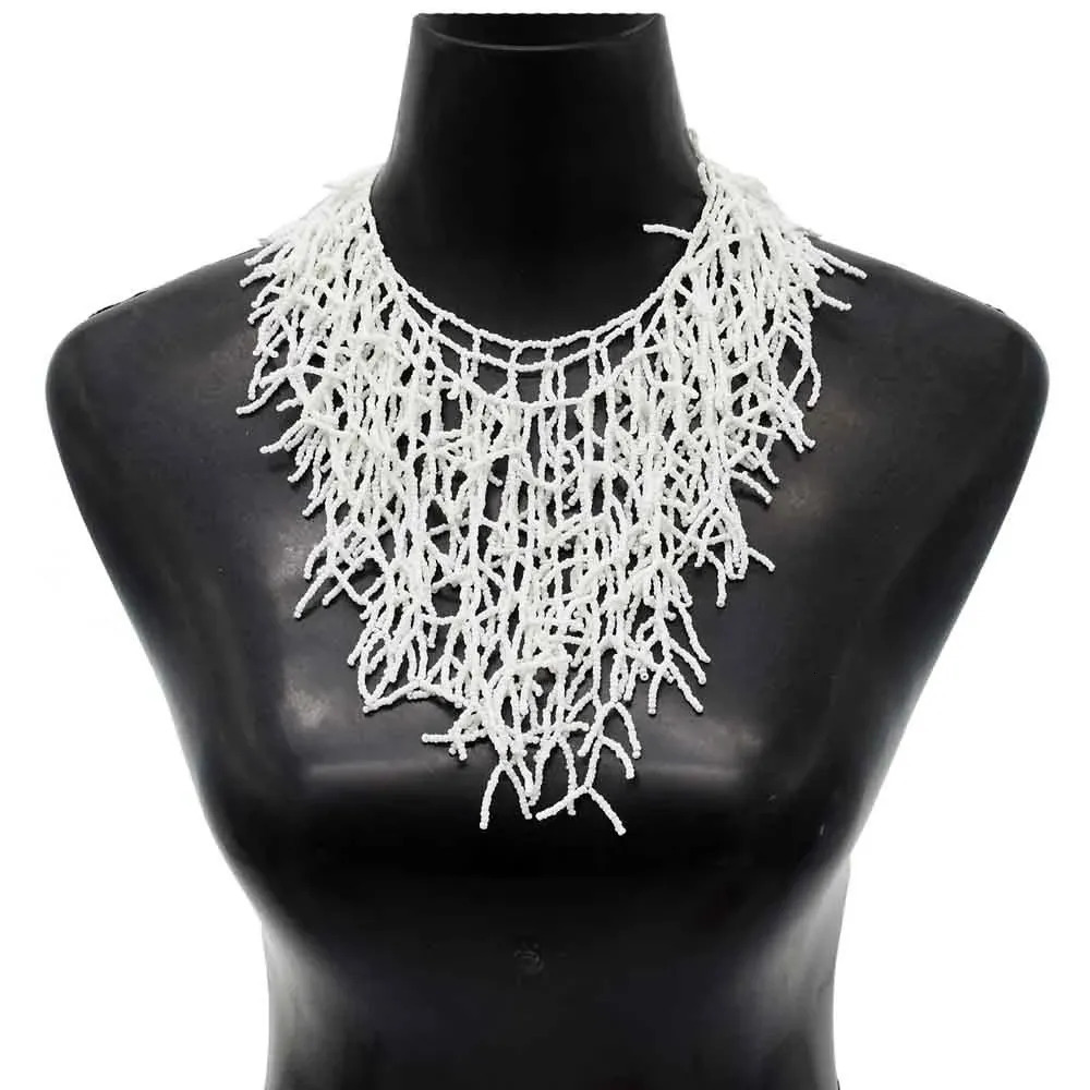 Chokers Handmade Red White Color Coral Shape Beads Choker Necklace for Women Indian African Ethnic Bib Collar Boho Statement Jewelry 231007