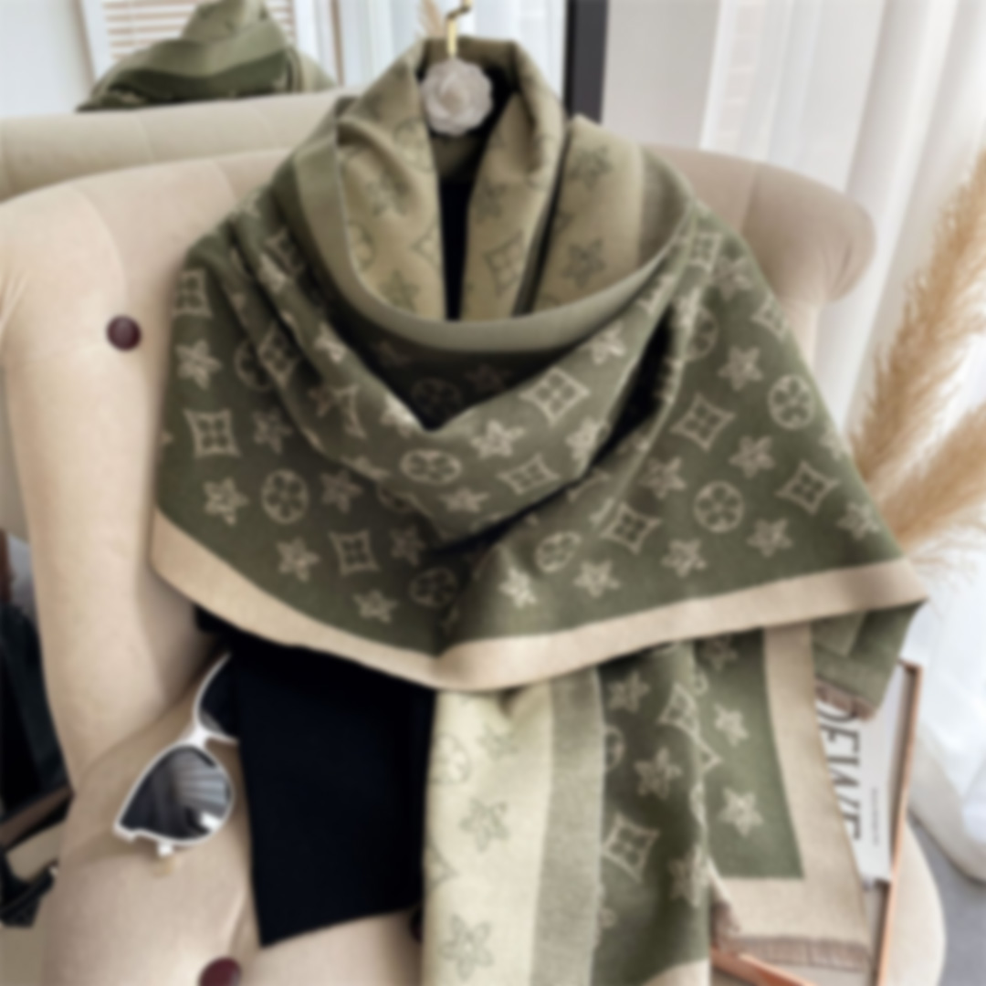 Designer Cashmere Scarf for Women Luxury Winter Poncho Shawl Fashion Pashmina Wrap Thick Warm Female Blanket