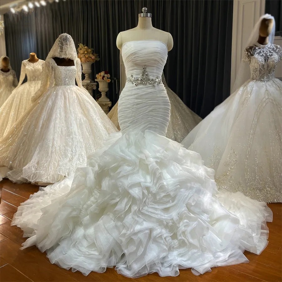 2024 Mermaid African Wedding Dress Strapless Organza Ruffles Tiered Cystal Sash Bride Formal Gowns Vestidos De Novia Robe De Mariage Customed