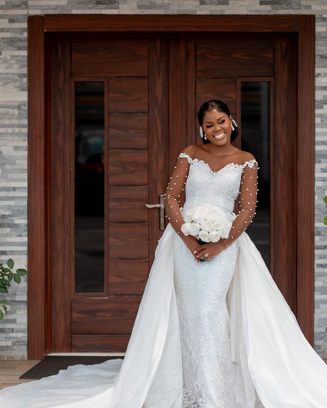 2023 Oct Arabic Aso Ebi Plus Size White Mermaid Luxurious Wedding Dress Lace Detachable Train Bridal Gowns Dresses ZJ407