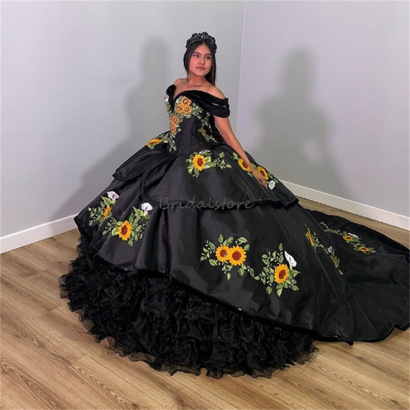 Mexican Black Sunflowers Quinceanera Dresses 2024 Princess Ball Gown Emboridery Birthday Dress Vestidos De Xv Anos 15 Charro Vestidos 16 Debutantes Ma