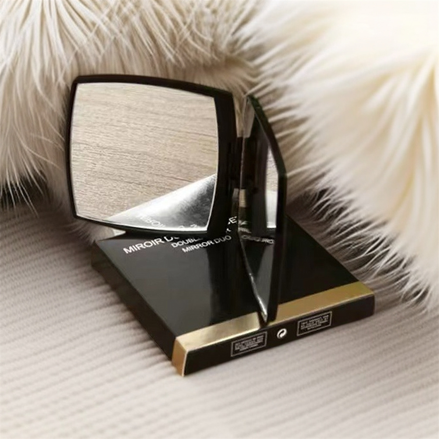 Mirrors Compact Mirrors Brand Folding Compact Face Mirrors with Velvet Dust Bag Mirror Black Portable Classic Style Makeup Tools CL250208