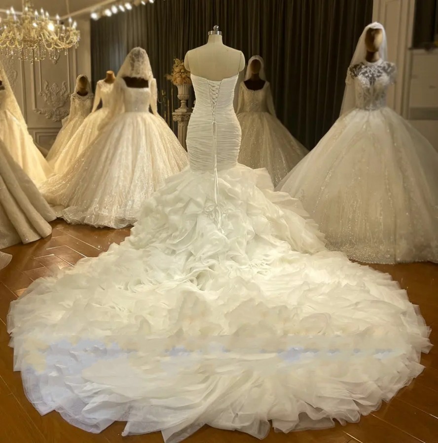2024 Mermaid African Wedding Dress Strapless Organza Ruffles Tiered Cystal Sash Bride Formal Gowns Vestidos De Novia Robe De Mariage Customed