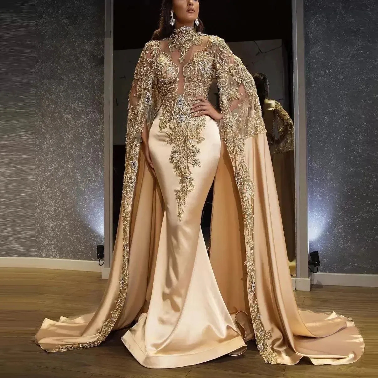 Style Arabic Mermaid Prom Dresses With Long Shawl Sparkly Lace Appliuqes Plus Size Formal Evening Ocn Gowns