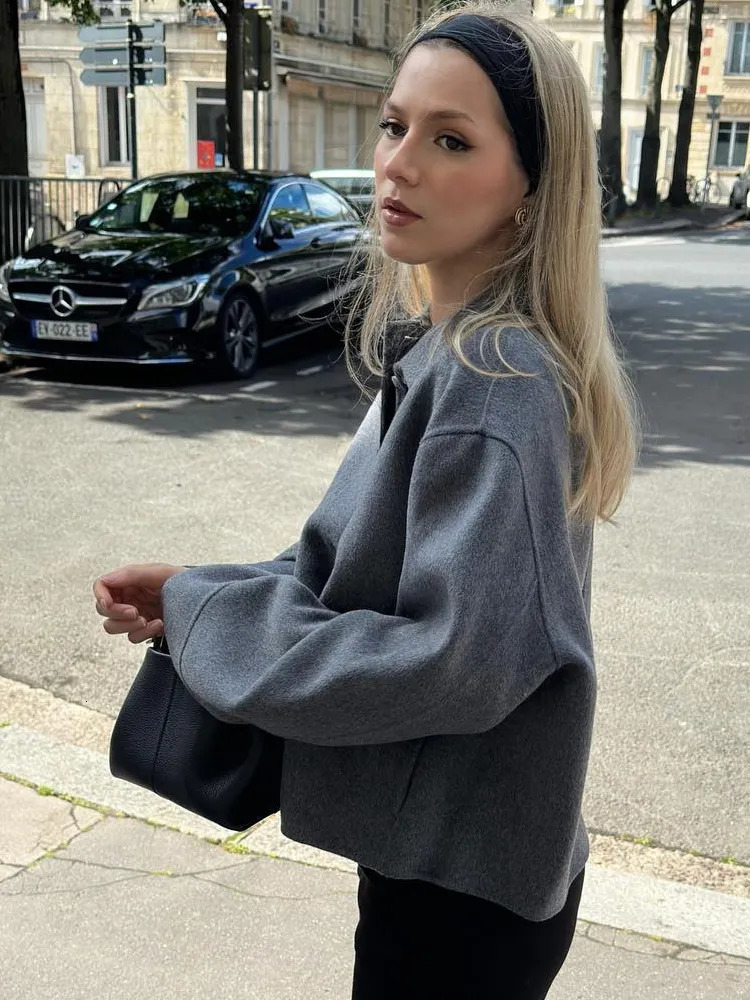 Women's Jackets Vintage Solid Cropped Woolen Jacket For Woman 2023 Long Sleeve Lapel Short Coats Female Autumn High Street Lady Chic Outerwear 23