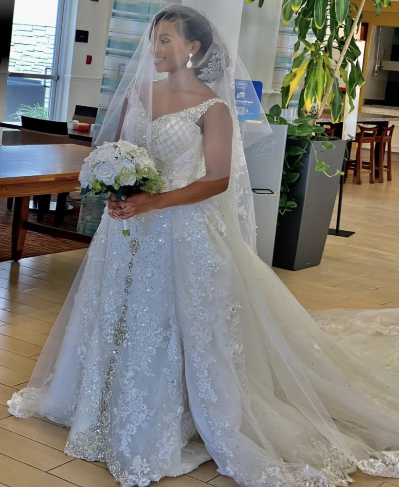 2024 Elegant Mermaid Wedding Dress Detachable Train V-Neck Long Sleeves Heavy Handwork Flowers Crystal Beads Sequins Bride Gowns Vestidos De Novia