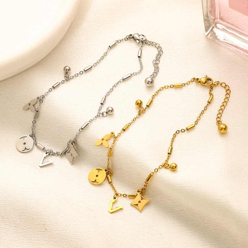 Designer Bracelets Chain Bangle Women Cuff Chain Designer Letter Luxury Jewelry new Gold Plated Stainless steel Lovers Wholesale Rope Chain link Chain Waterproof