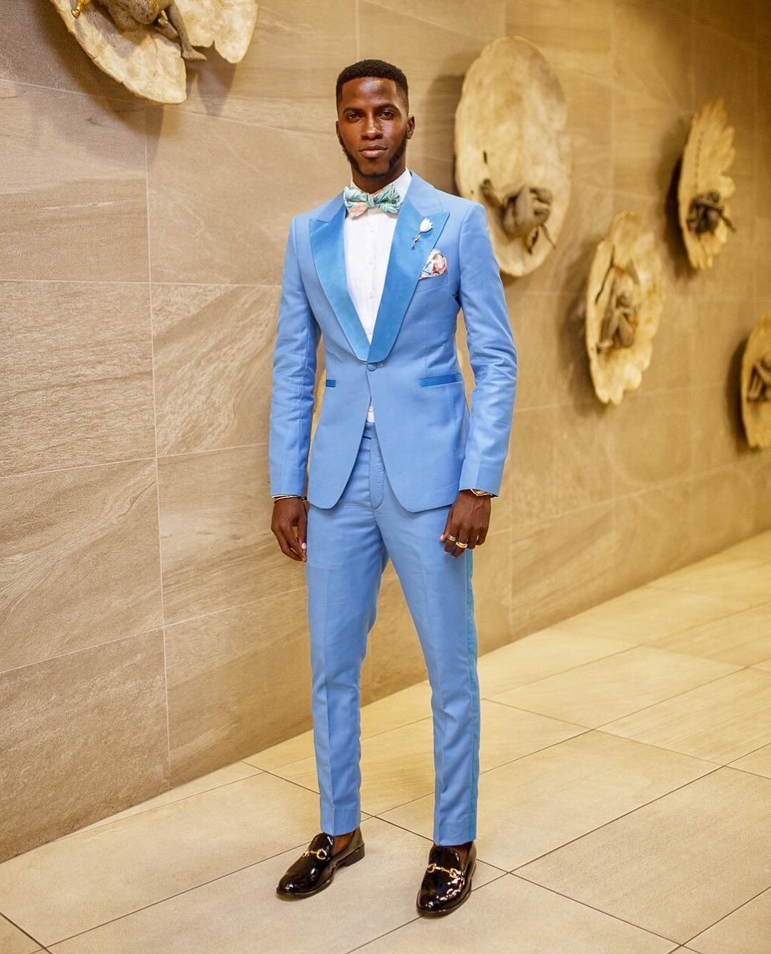Light Sky Blue Wedding Tuxedos Slim Fit Mens Suits 2 Pieces Sets Peaked Lapel Blazers One Button Formal Suit With Jacket And Pants