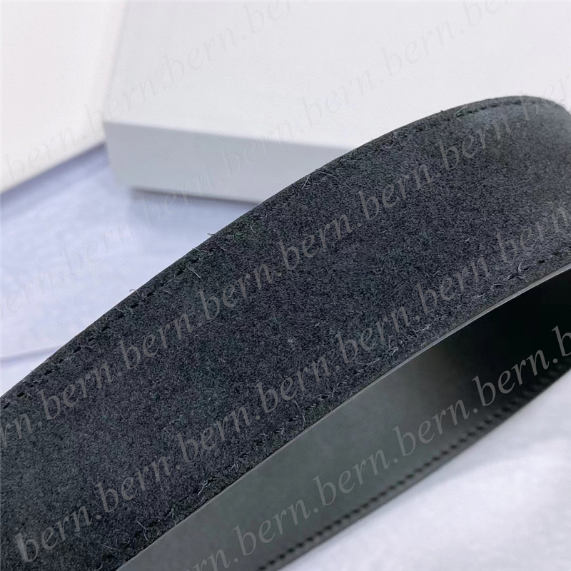 Premium Leather Fashion 3.5cm Width Belt for Men or Women Belts with Gift Box Christmas Gift