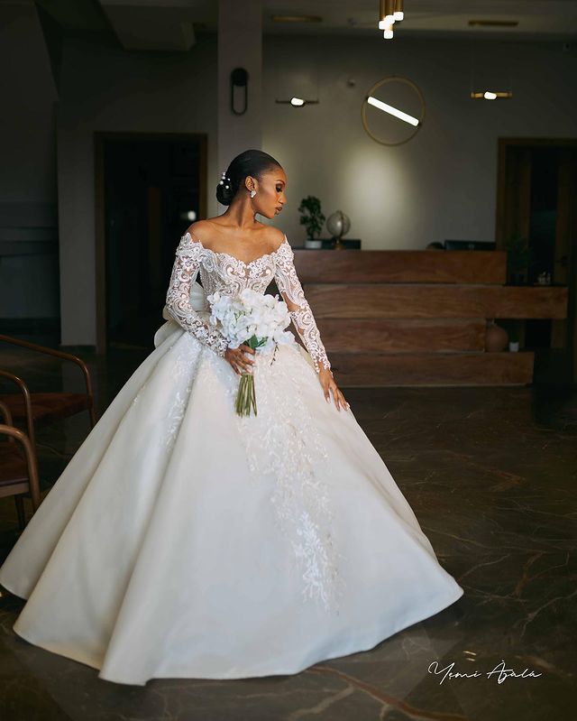 2023 Oct Arabic Aso Ebi Plus Size Sheath Ivory Luxurious Wedding Dress Pearls Lace Detachable Train Bridal Gowns Dresses ZJ734