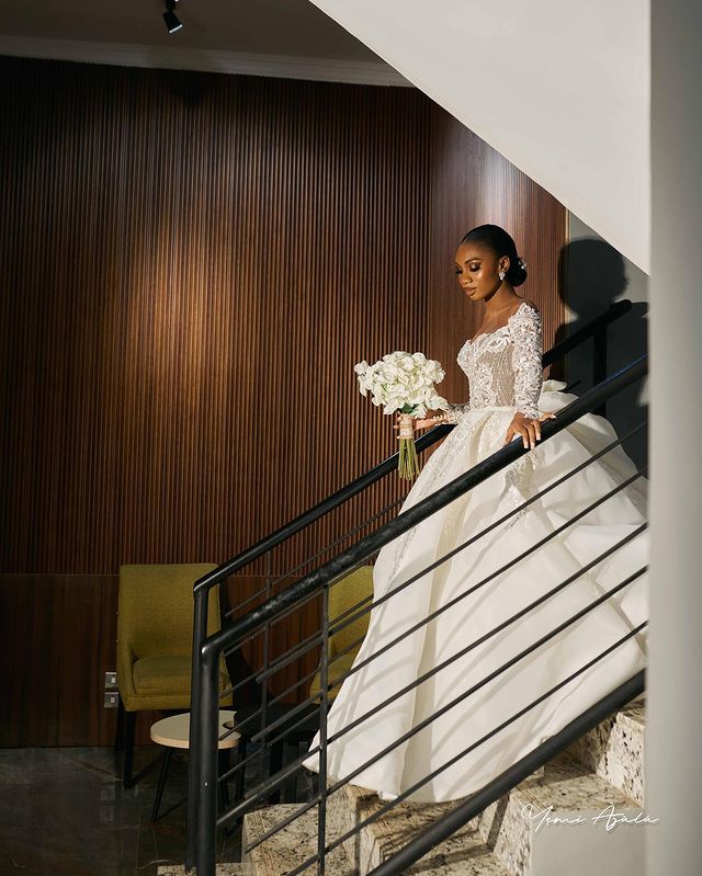 2023 Oct Arabic Aso Ebi Plus Size Sheath Ivory Luxurious Wedding Dress Pearls Lace Detachable Train Bridal Gowns Dresses ZJ734