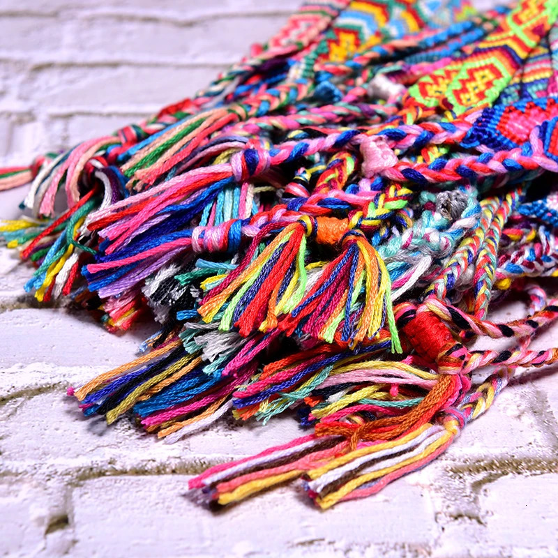Charm Bracelets MOON GIRL 20 Pieces Random Color Friendship Bracelet for Women Fashion Handmade Macrame Braided Pulseras Femme Drop 231009