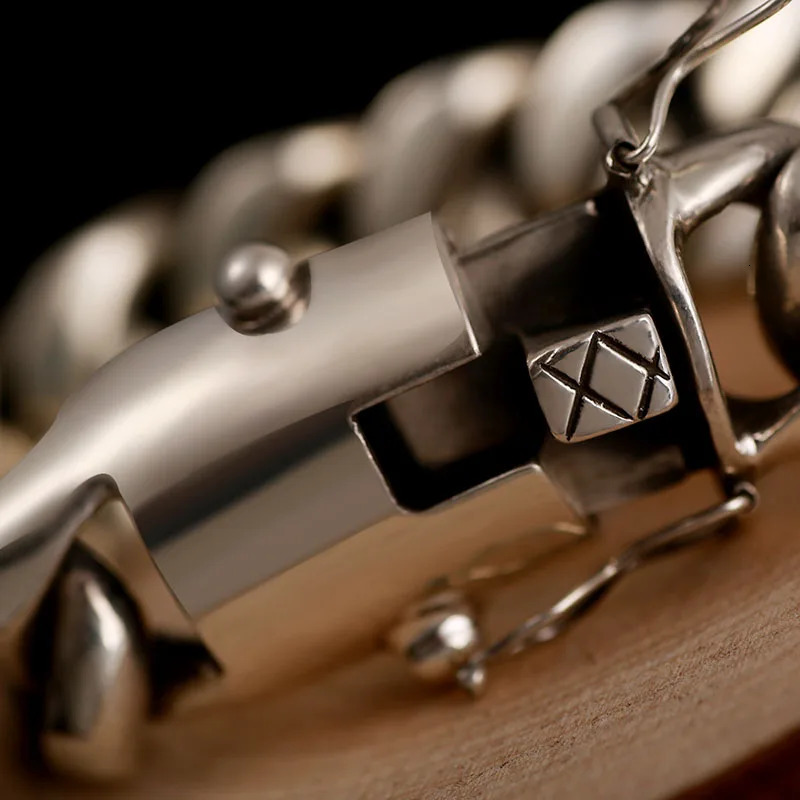 Charm Bracelets DS Domineering Thick Cuban Bracelet Men's Trendy Punk Personality European and American Hip Hop Wide Version Viking Man 231009