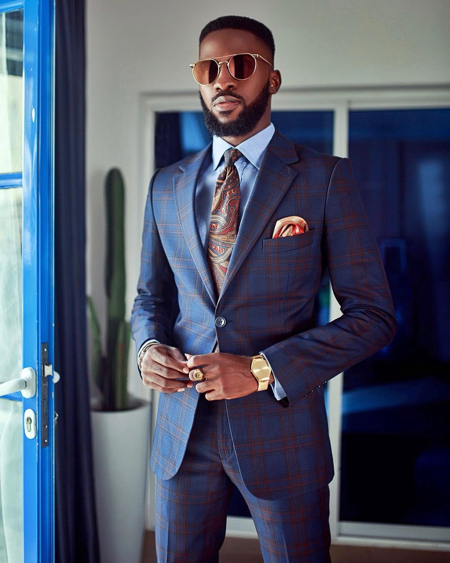 Handsome Checked Wedding Tuxedos One Button Mens Suits 2 Pieces Sets Blazers For Groomsmen Notched Lapel Formal Suit With Jacket And Pants