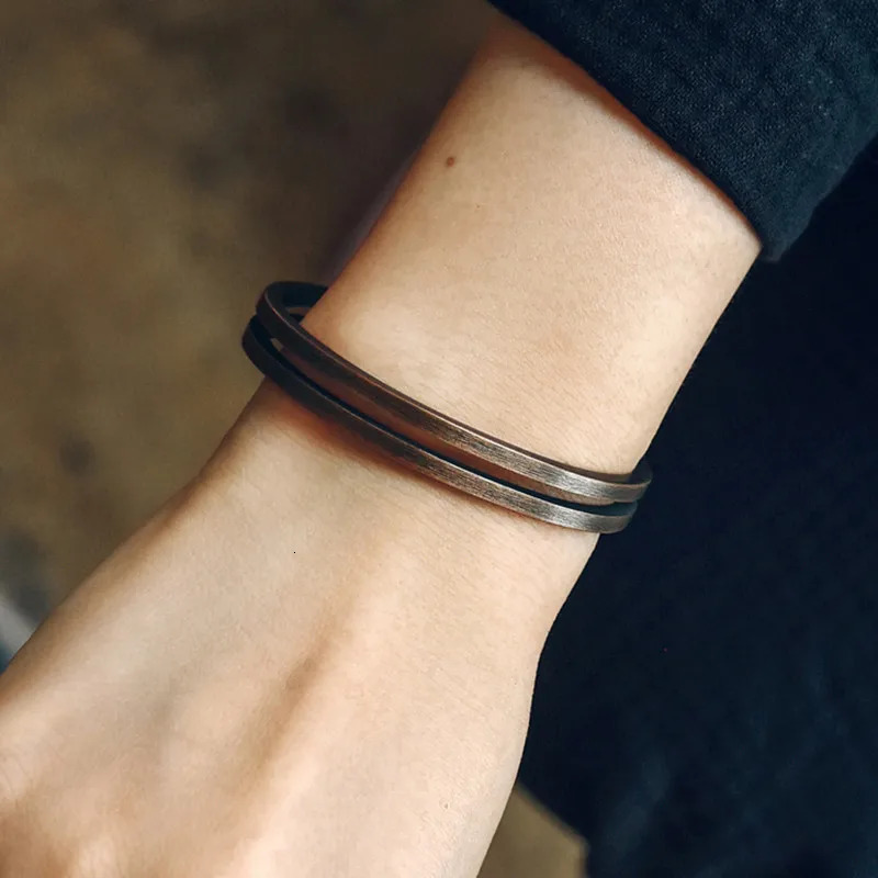 Charm Bracelets Pure Copper Handcrafted Metal Bracelet Rustic Vingtage Punk Unisex Cuff Bangle Carved Handmade Manmade Jewelry Men Women Gift 231009