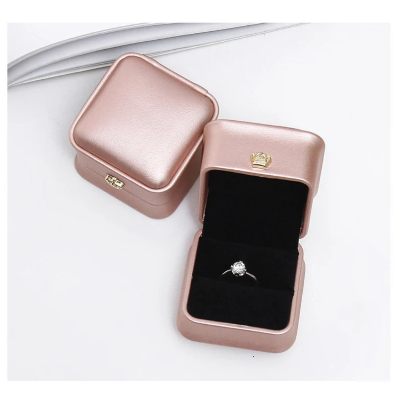 Jewelry Boxes Fashion Box Retro Multi Colors Ring Earrings Pendant Velvet Wedding Engagement Bridal Display Packaging Gift 231011