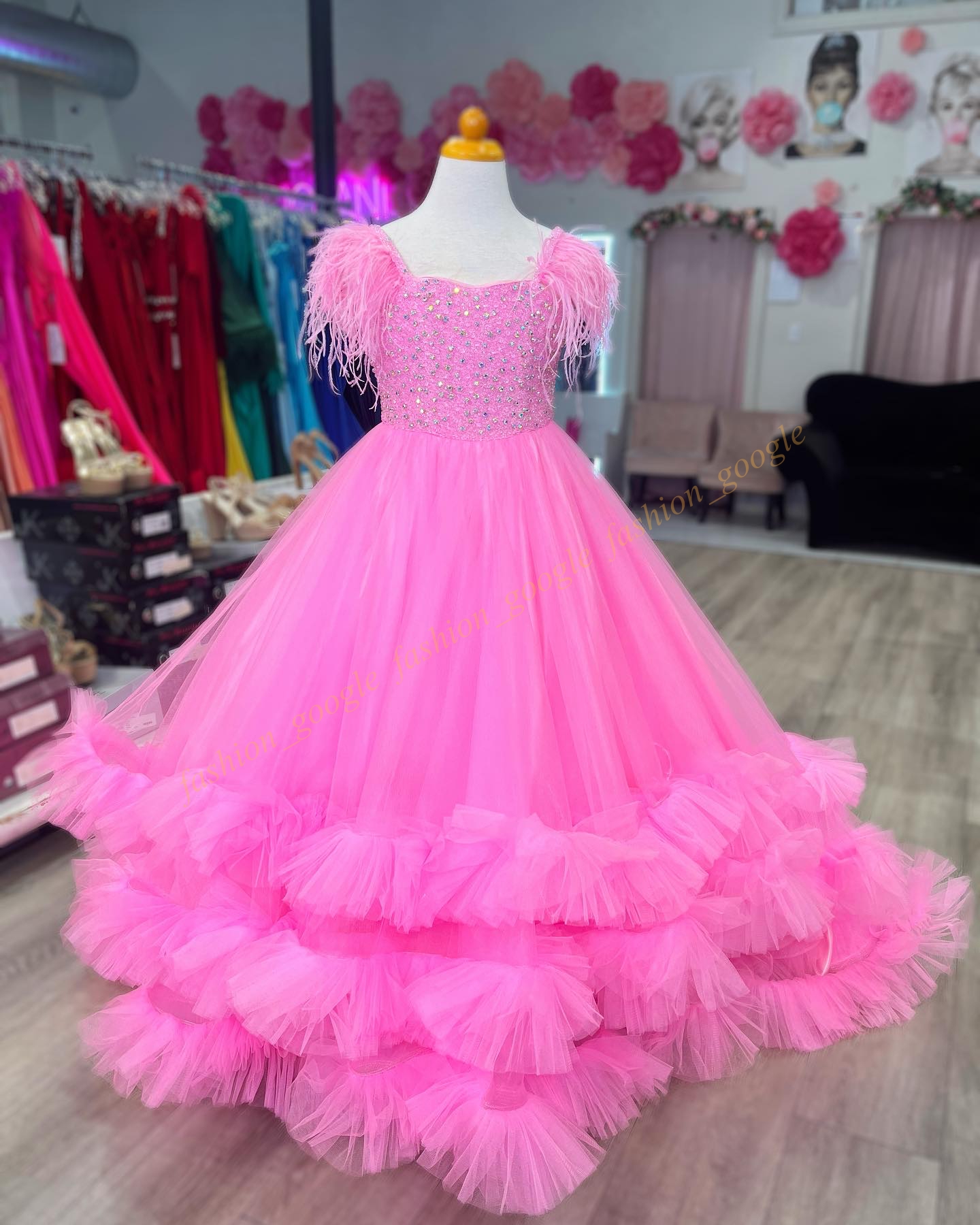 Bubblegum Girl Pageant Dress 2025 Feather Shoulder Crystal Tiered Aqua Tulle Little Kid Fun Fashion Runway Drama Cocktail Party Gown Toddler Teen Pret