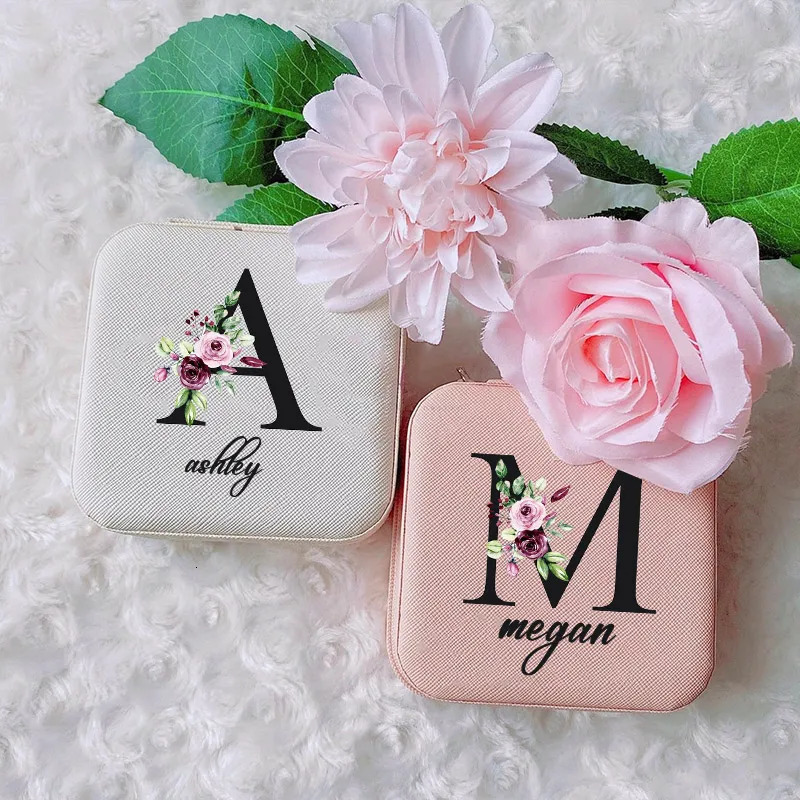 Jewelry Boxes Personalized Jewellery Box Anniversary Bride Bridesmaid Girlfriend Bachelorette Party Gift Custom Name Travel Case 231011