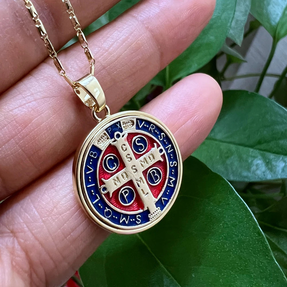 Chokers Promotion 22mm Religious Medals Necklace for Women San Benito Cross Choker Mother's Day Gift 231010