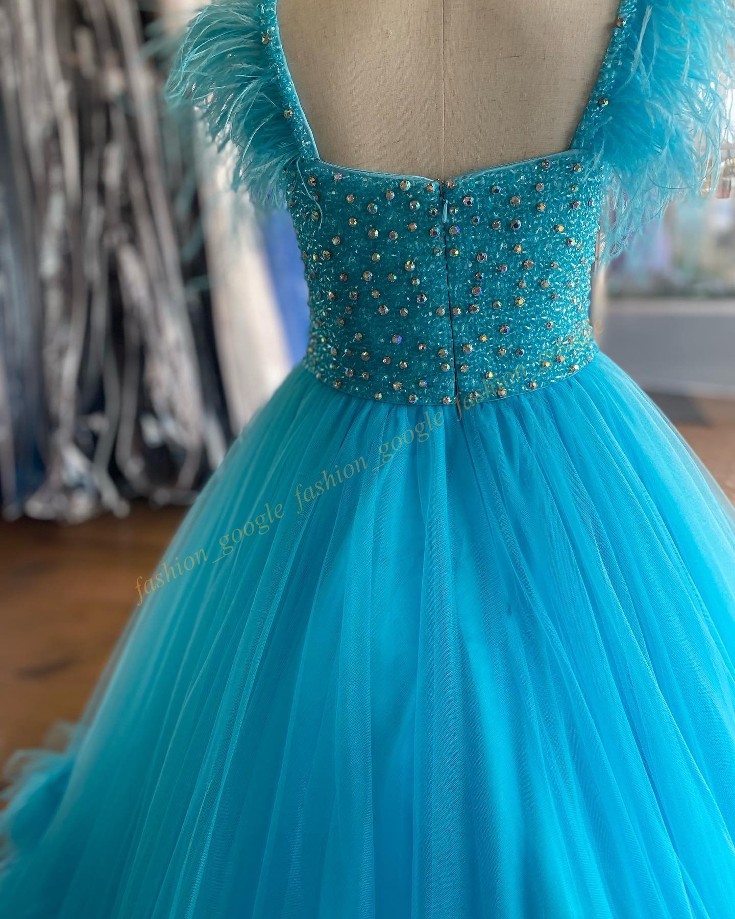 Bubblegum Girl Pageant Dress 2025 Feather Shoulder Crystal Tiered Aqua Tulle Little Kid Fun Fashion Runway Drama Cocktail Party Gown Toddler Teen Pret